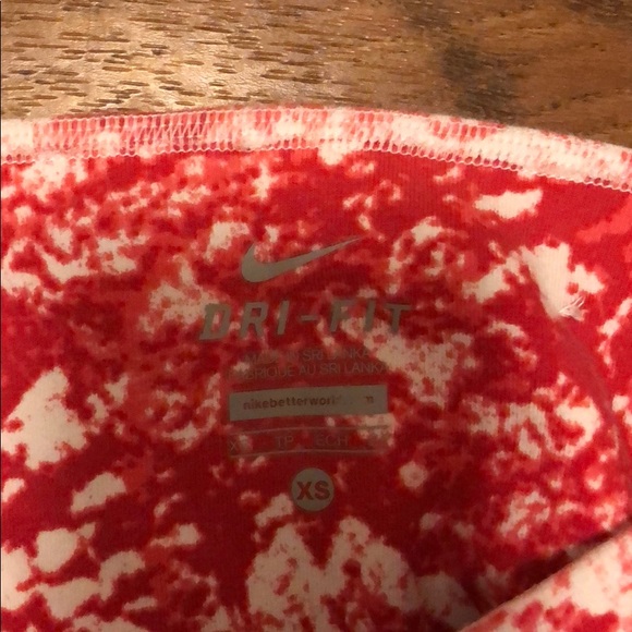 Nike DriFit crop leggings. Size XS - Picture 3 of 4